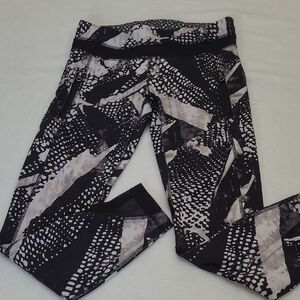lululemon athletica Monochrome Abstract Leggings
